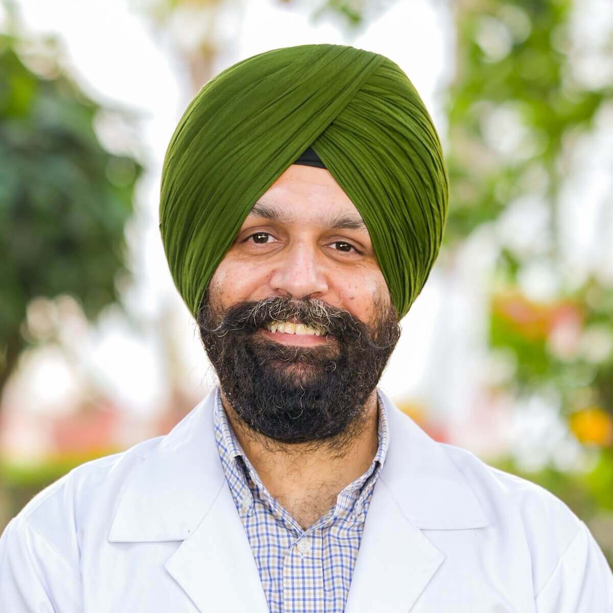 Dr. Parminder Sing Walia - orthopaedic surgeon at GNM Hospital Dhahan Kaleran near Banga and Phagwara