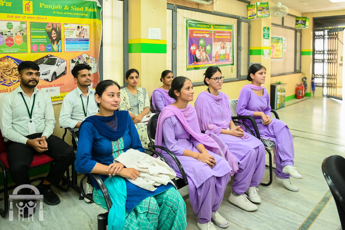 Punjab and Sind Bank Dhahan Kaleran - customer waiting area
